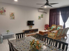 AWANA HOMESTAY